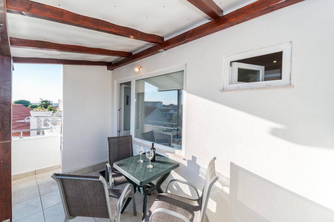 Apartments Keran Sukošan Kültér fotó