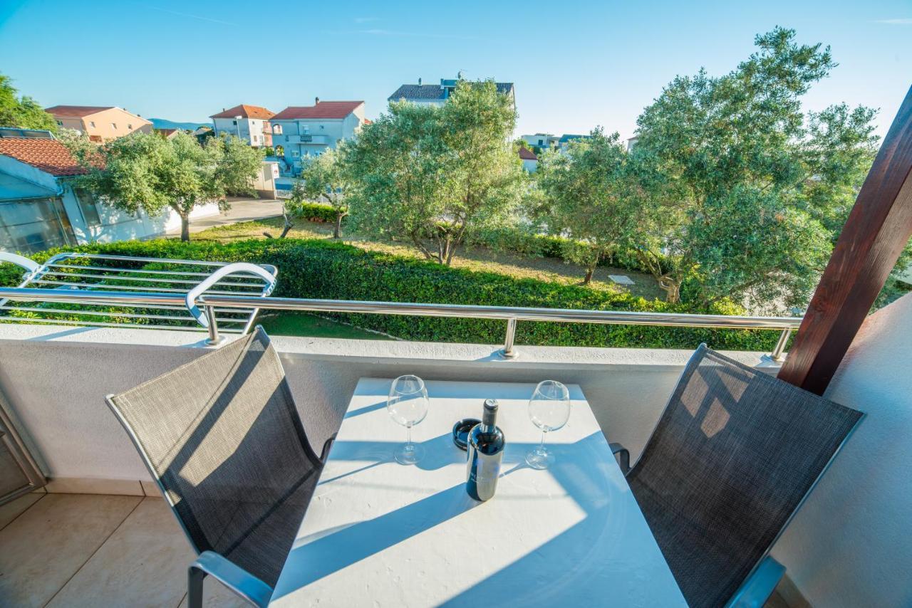 Apartments Keran Sukošan Kültér fotó