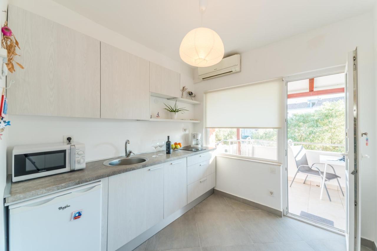 Apartments Keran Sukošan Kültér fotó