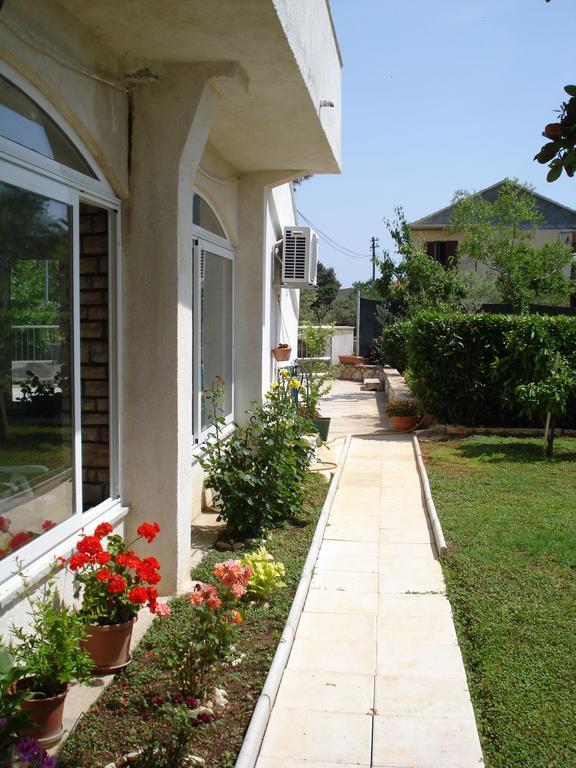 Apartments Keran Sukošan Szoba fotó