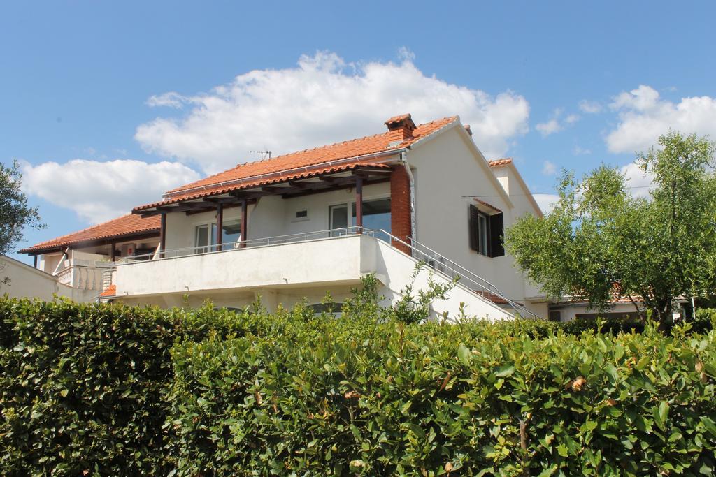 Apartments Keran Sukošan Kültér fotó